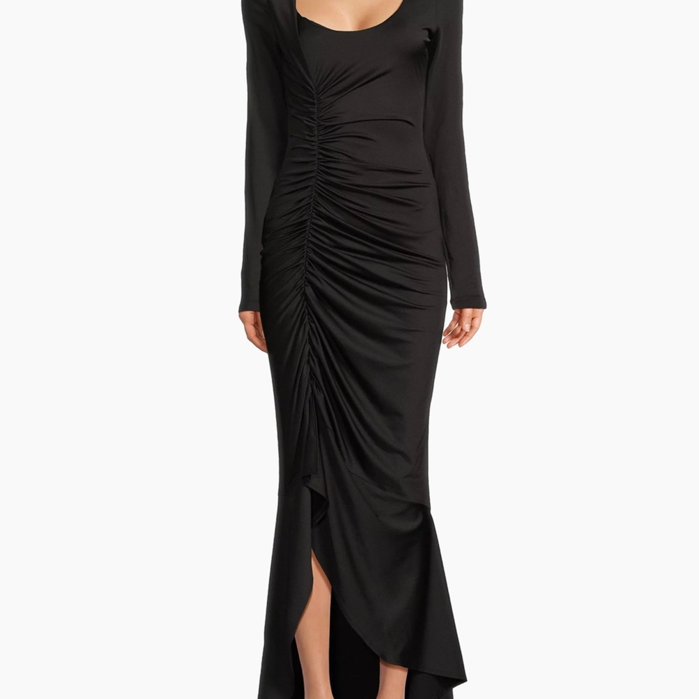 Black Long Sleeve Bodycon Gown for Cocktail Events